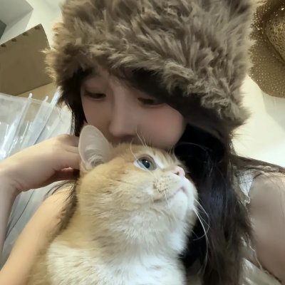 30拉紧抱